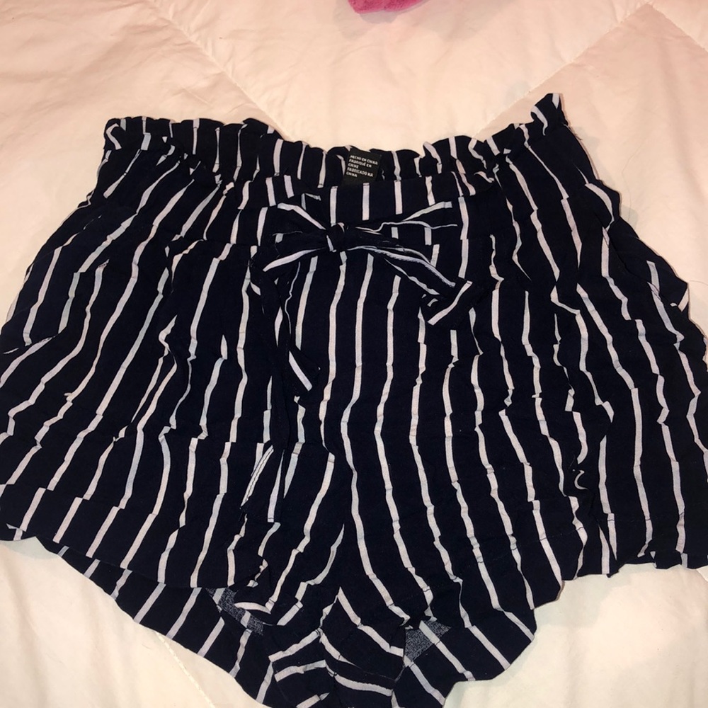 Forever 21 paper bag shorts